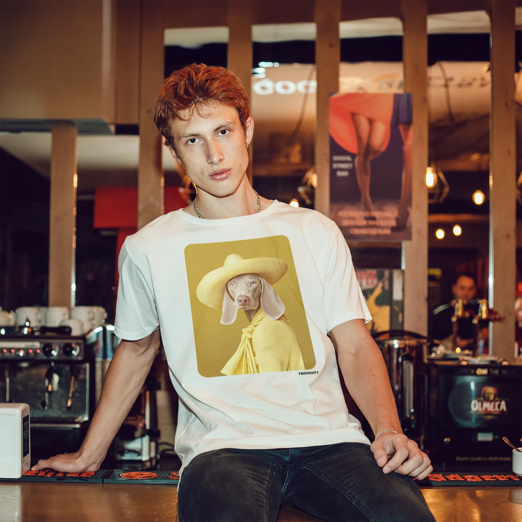 1006 Luisa - Unisex T-Shirt